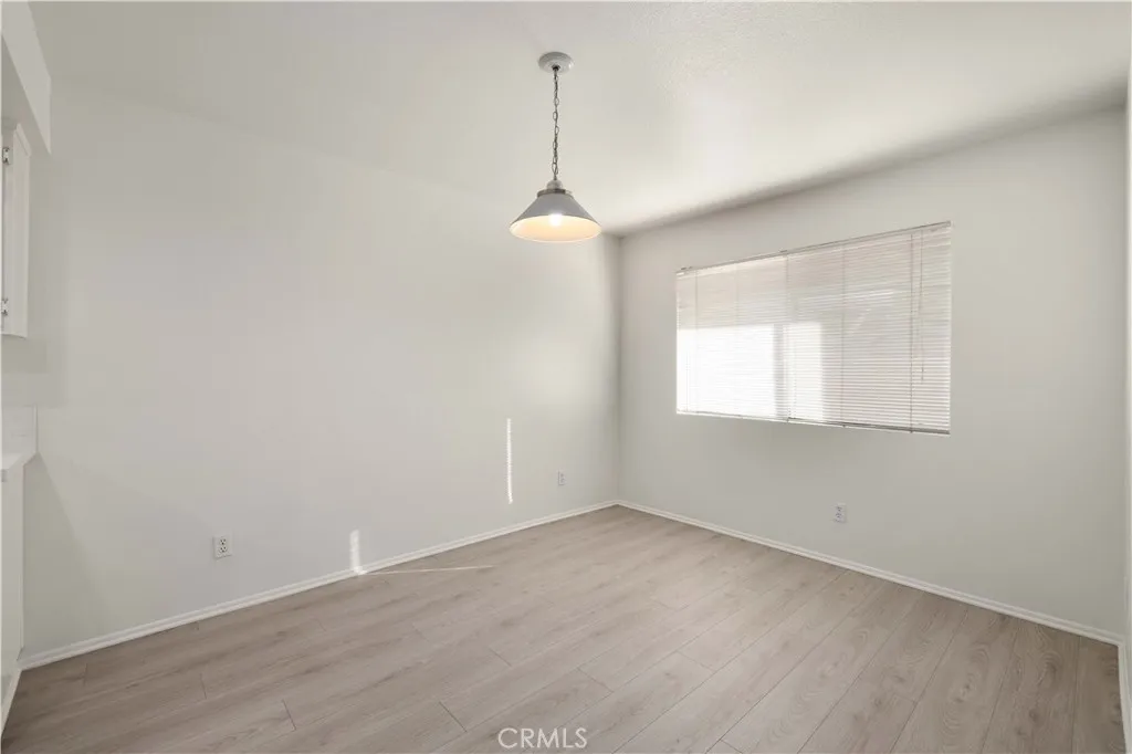1834 E Avenue J2, Lancaster, California 93535 home-pic-8