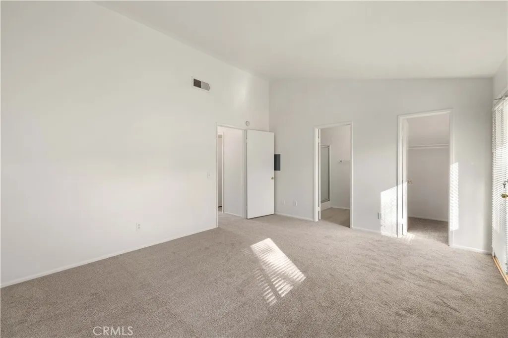 1834 E Avenue J2, Lancaster, California 93535 home-pic-19