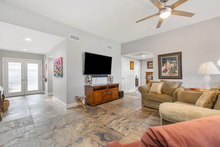 53-web-or-mls-2H8A2373