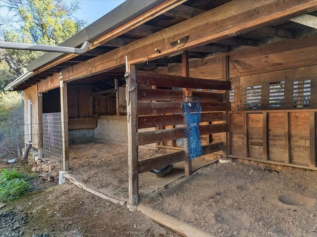 17370 Mines Rd, Livermore, California 94550 home-pic-39