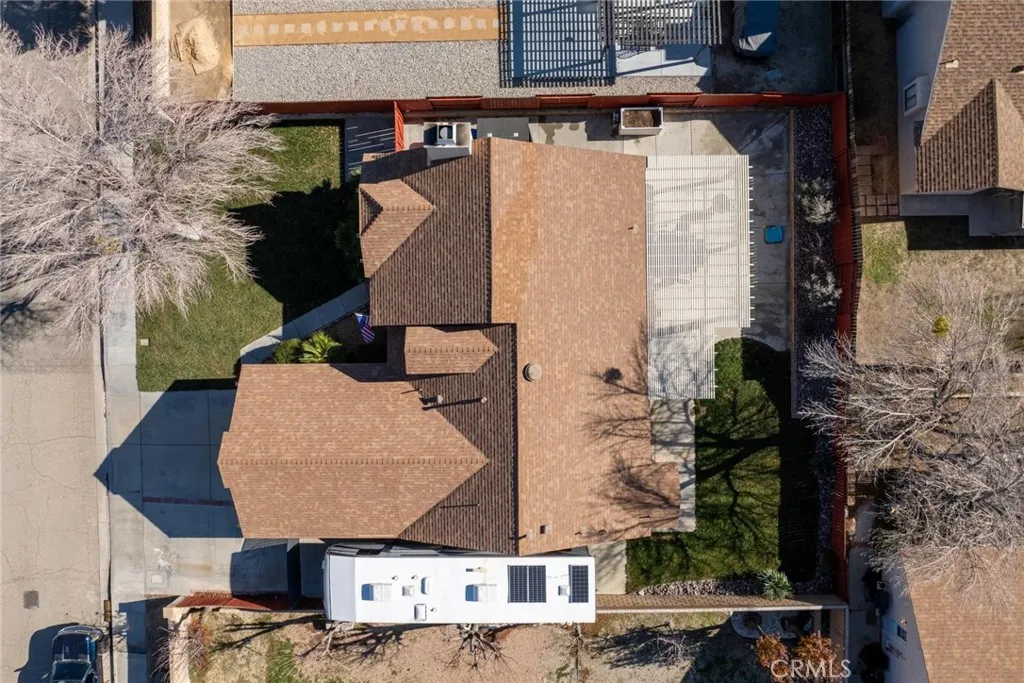 2028 W Avenue K10, Lancaster, California 93536 home-pic-23