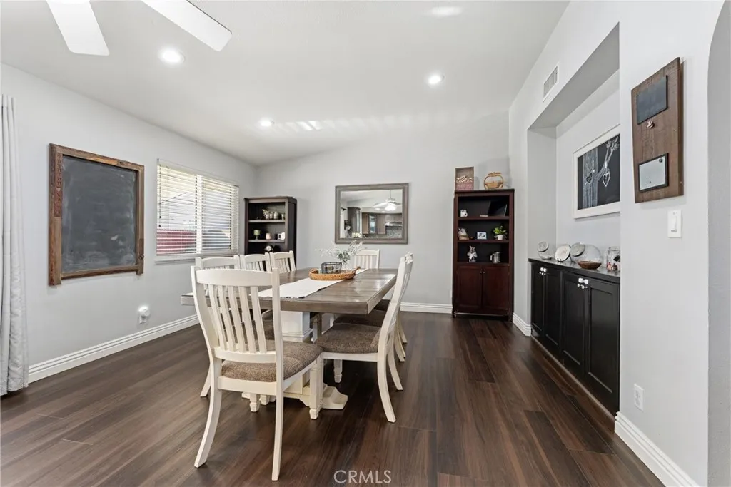 2028 W Avenue K10, Lancaster, California 93536 home-pic-8