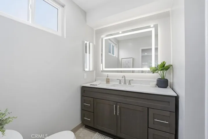 1113 Ford, Redondo Beach, California 90278