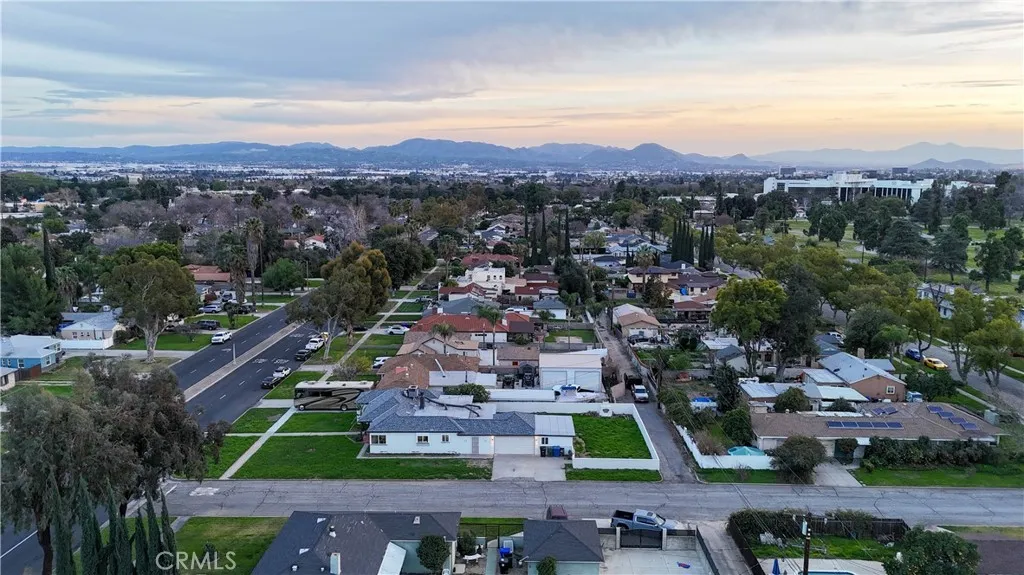 2744 Valencia, San Bernardino, California 92404 home-pic-41