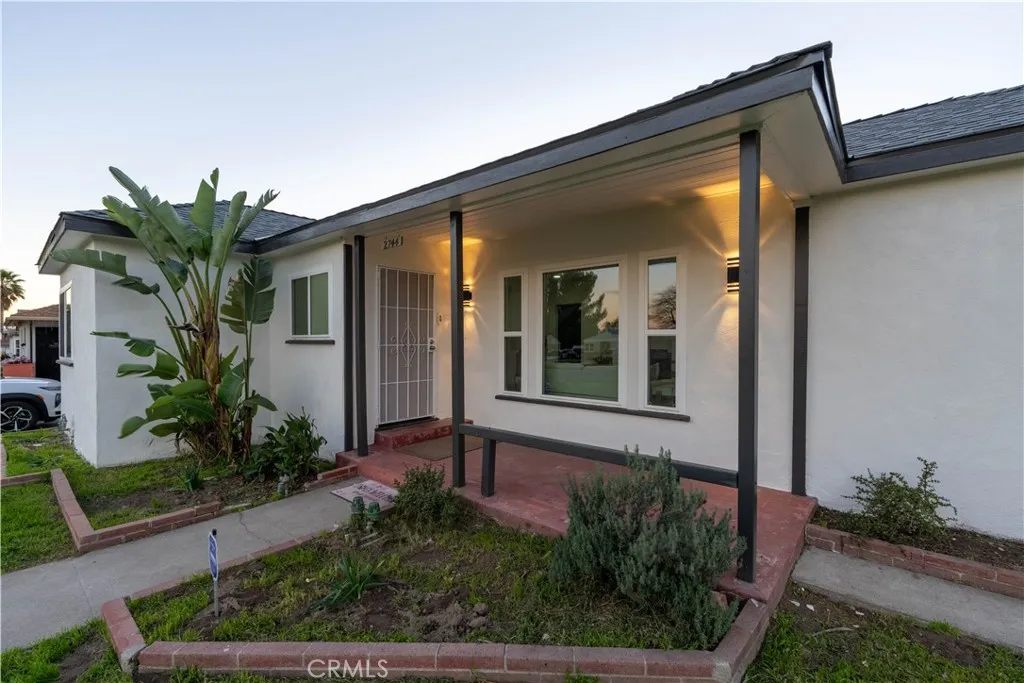2744 Valencia, San Bernardino, California 92404 home-pic-3