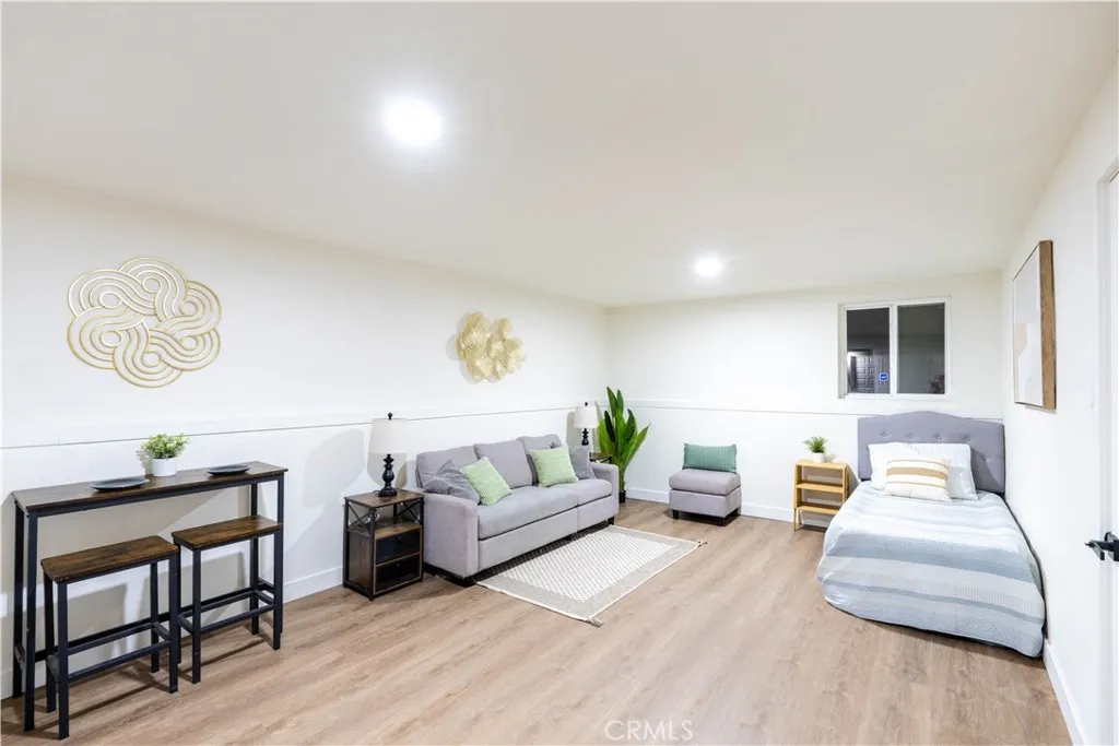 2744 Valencia, San Bernardino, California 92404 home-pic-30
