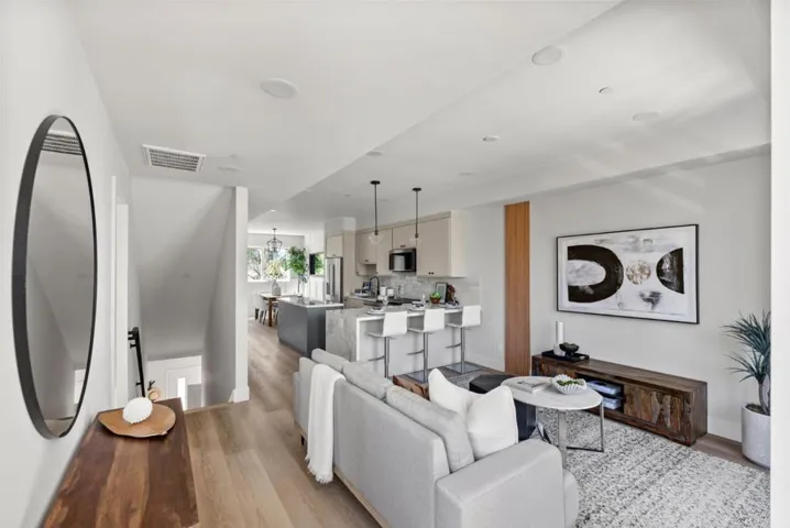 523 Union Avenue, Campbell, California 95008