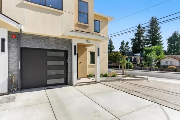 523 Union Avenue, Campbell, California 95008