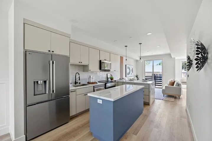 523 Union Avenue, Campbell, California 95008