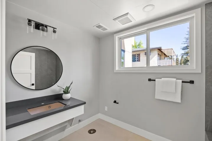 523 Union Avenue, Campbell, California 95008