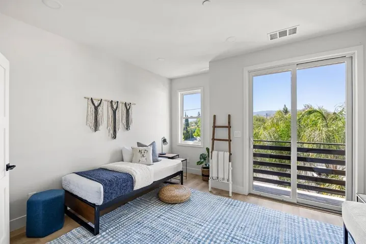 523 Union Avenue, Campbell, California 95008