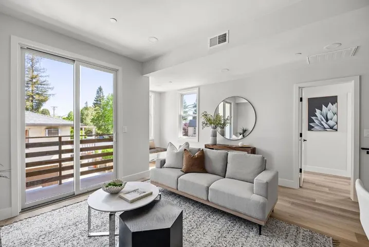 523 Union Avenue, Campbell, California 95008