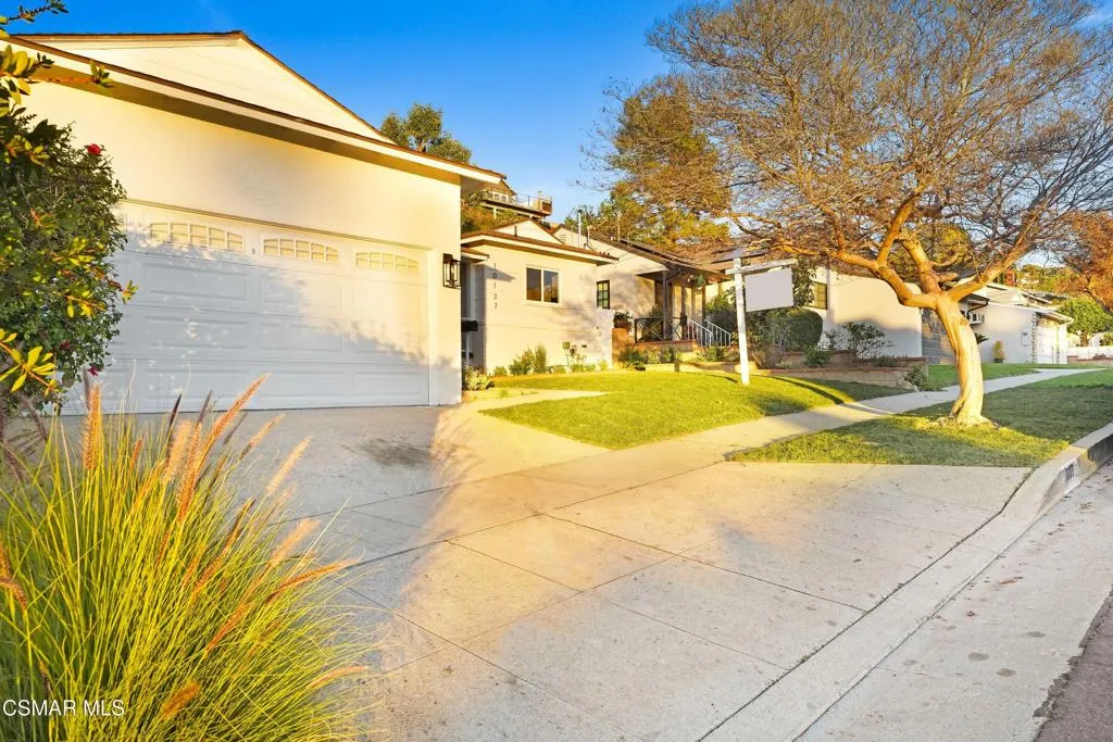 6113 Kifisia Way, Fair Oaks, CA 95628 home-pic-3