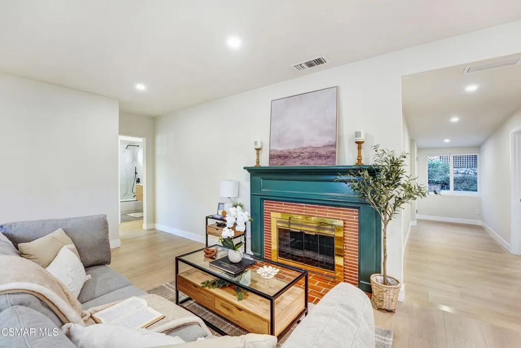 6113 Kifisia Way, Fair Oaks, CA 95628 home-pic-16