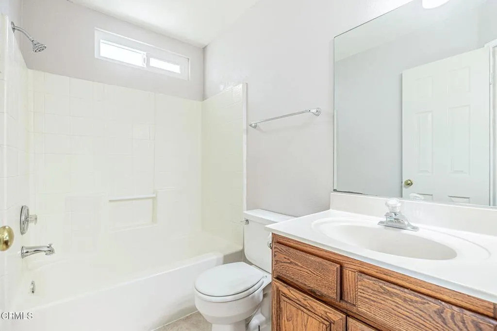 5764 Fox Court, Quartz Hill, California 93536 home-pic-35