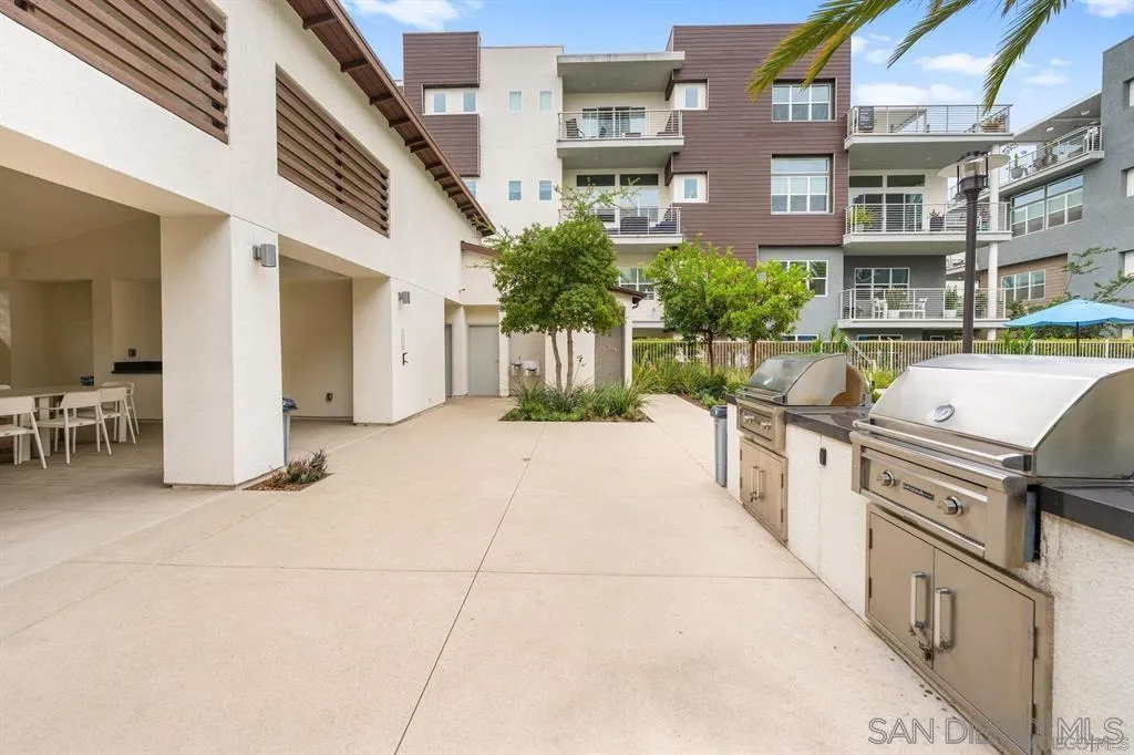 3001 Bravo Loop 2, Chula Vista, California 91915 home-pic-25