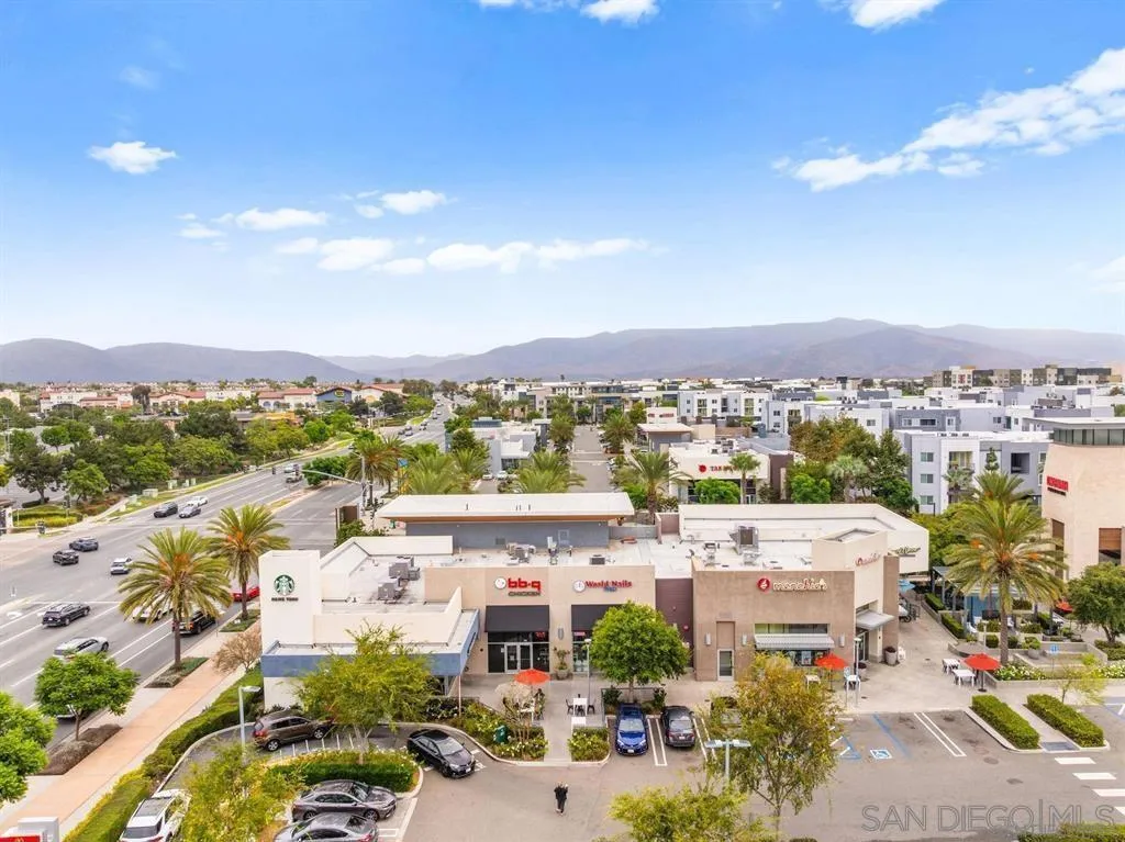 3001 Bravo Loop 2, Chula Vista, California 91915 home-pic-34