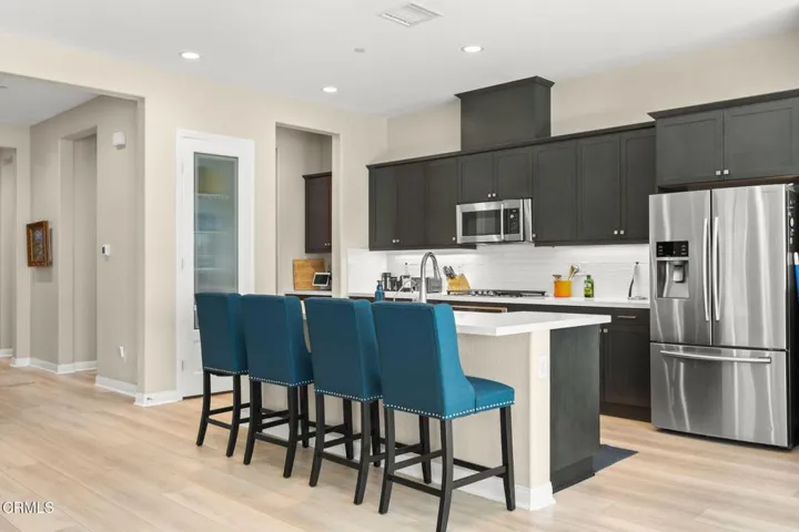 390_Rose_St-Open Kitchen