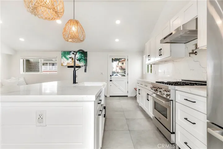 147 W Avenida Cornelio, San Clemente, California 92672