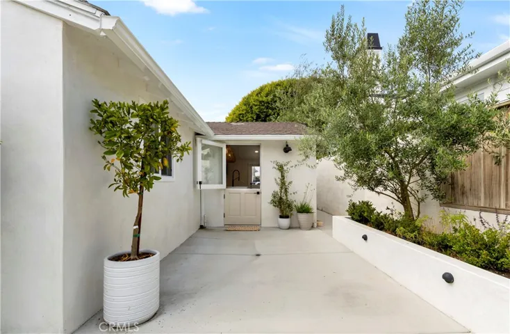 147 W Avenida Cornelio, San Clemente, California 92672