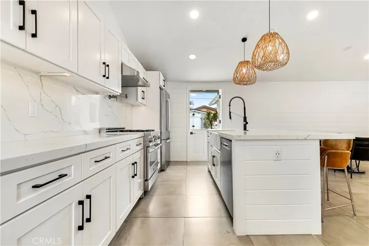 147 W Avenida Cornelio, San Clemente, California 92672