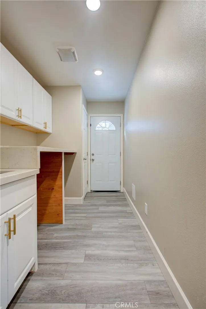 8822 Globe Avenue, Dos Palos, California 93620 home-pic-11