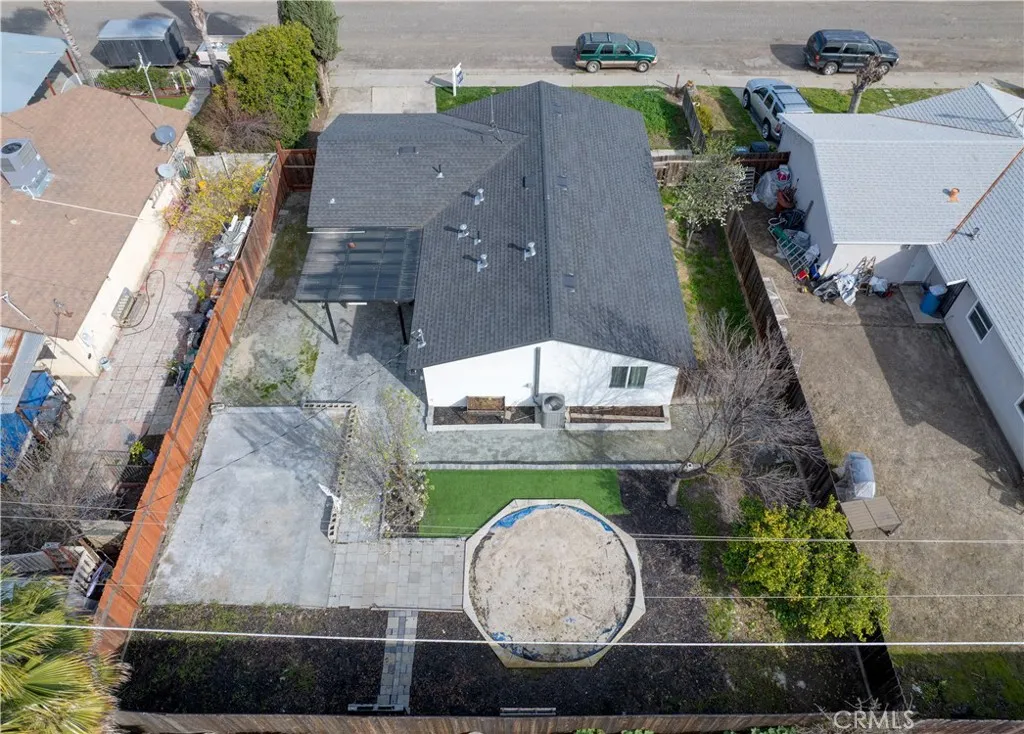 8822 Globe Avenue, Dos Palos, California 93620 home-pic-30