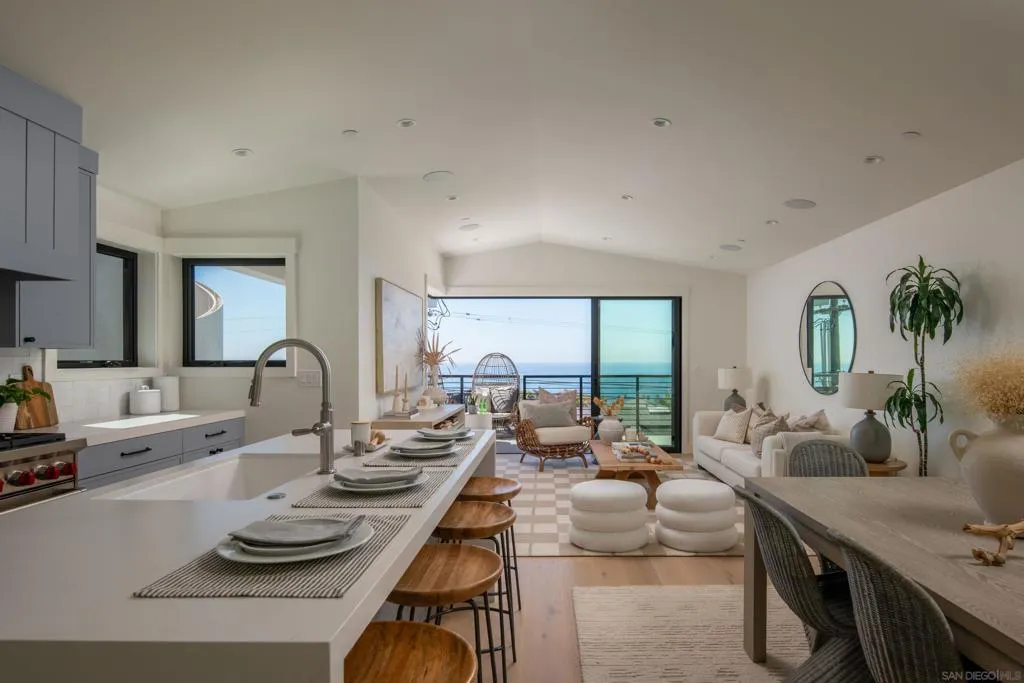 2258 Cambridge Ave, Cardiff By The Sea, California 92007 home-pic-9