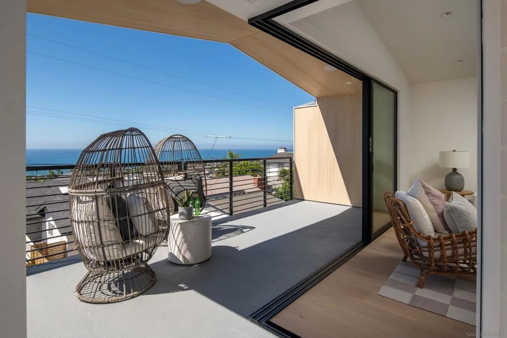 2258 Cambridge Ave, Cardiff By The Sea, California 92007 home-pic-10