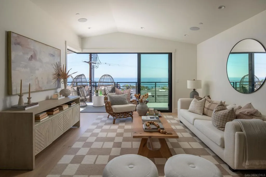 2258 Cambridge Ave, Cardiff By The Sea, California 92007 home-pic-6