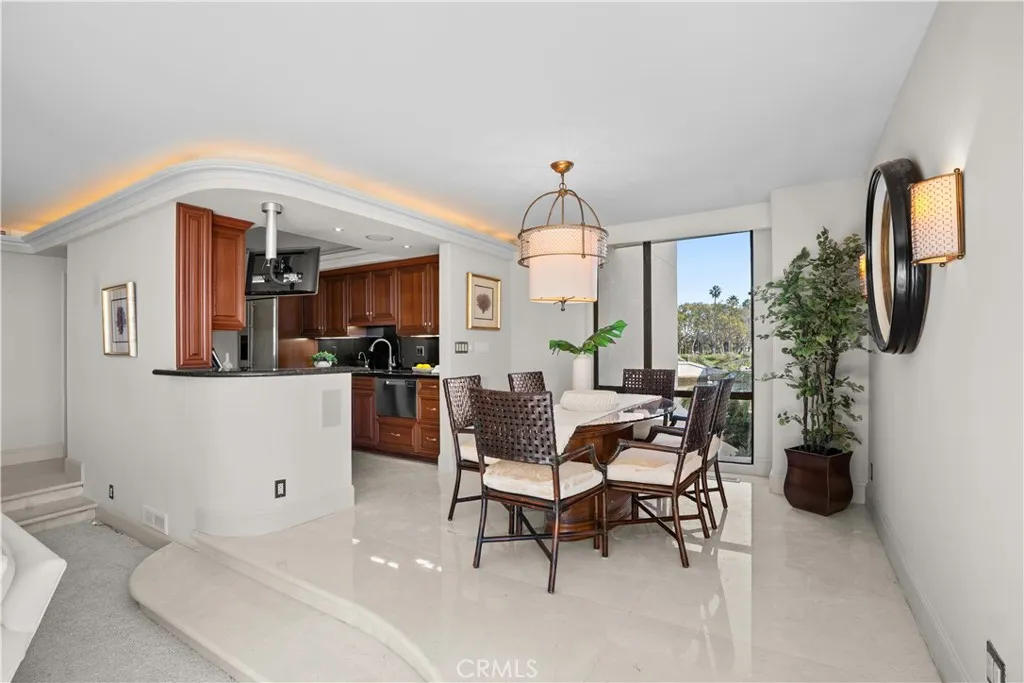 601 Lido Park Drive 1e, Newport Beach, California 92663 home-pic-8