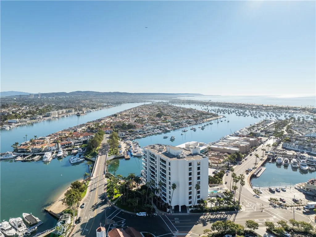 601 Lido Park Drive 1e, Newport Beach, California 92663 home-pic-17