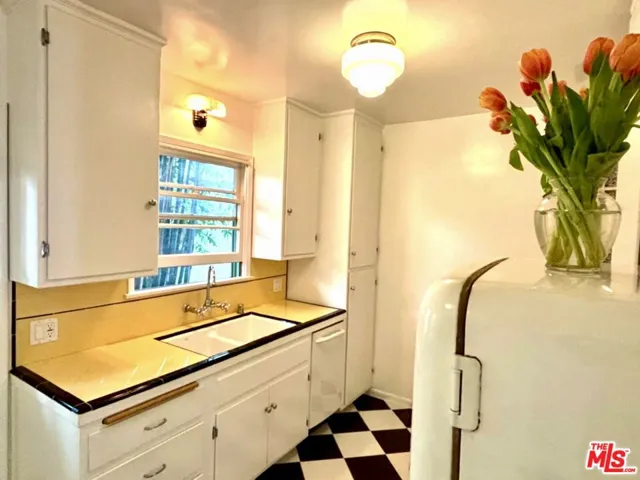 1325 Washington Avenue B, Santa Monica, California 90403