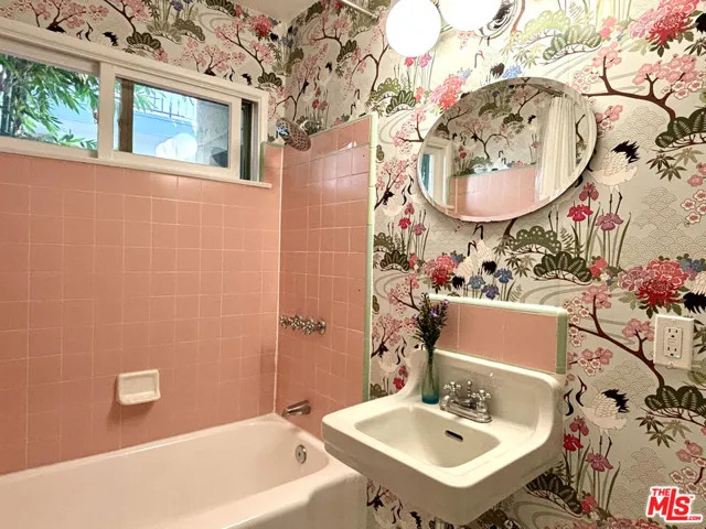 1325 Washington Avenue B, Santa Monica, California 90403