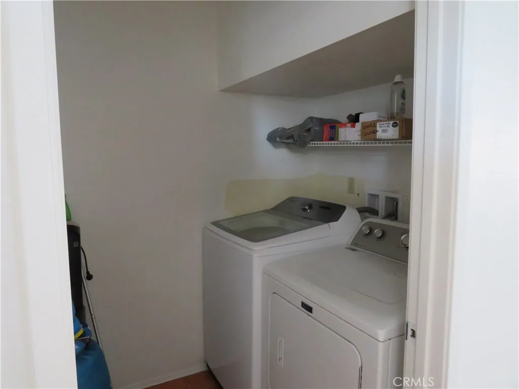 2551 Kings View, Spring Valley, California 91977 home-pic-6
