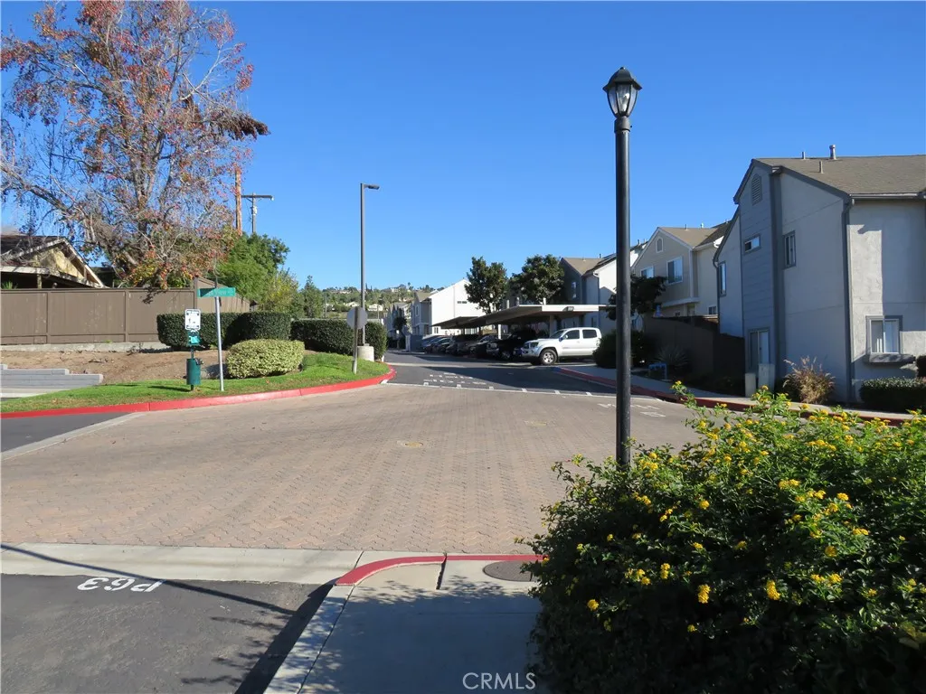 2551 Kings View, Spring Valley, California 91977 home-pic-23