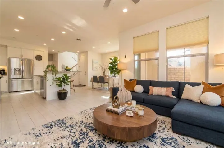 192 Finch, Lake Forest, California 92630