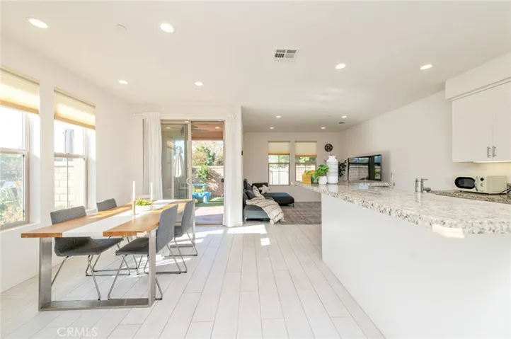 192 Finch, Lake Forest, California 92630