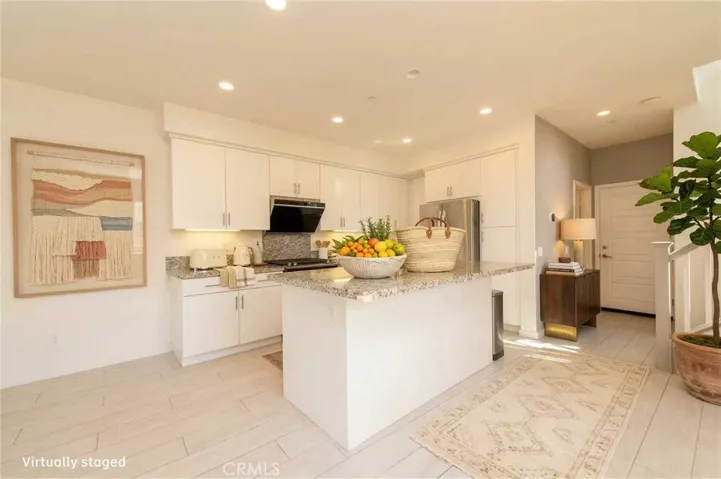 192 Finch, Lake Forest, California 92630
