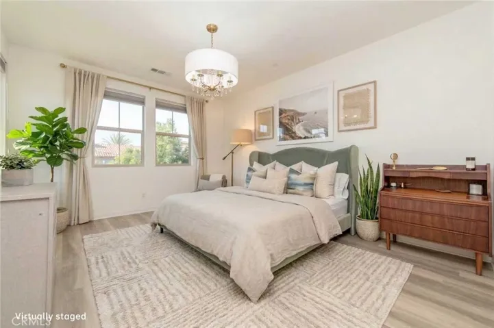 192 Finch, Lake Forest, California 92630
