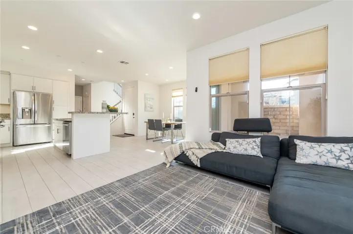 192 Finch, Lake Forest, California 92630