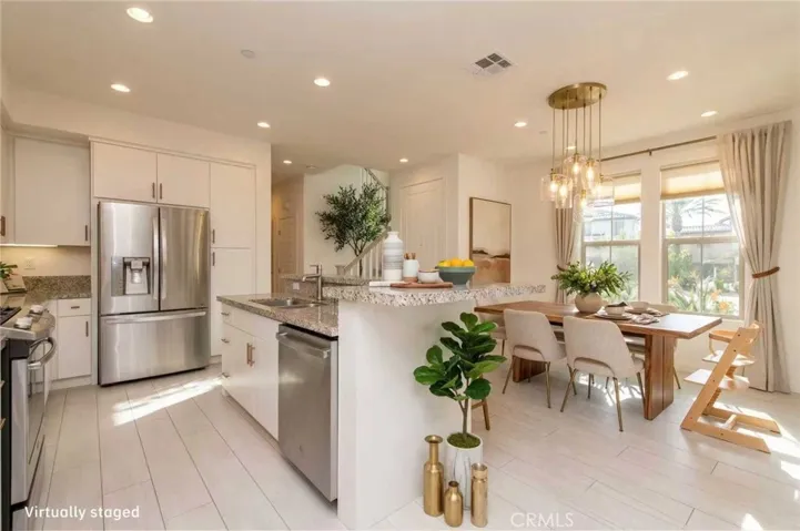 192 Finch, Lake Forest, California 92630