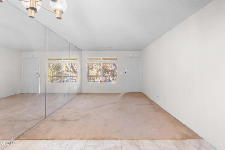 9645 Slyglass Ave #76