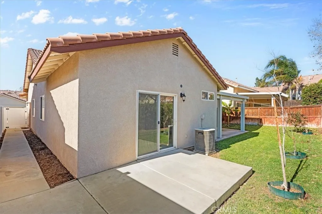 492 Autumn Way, Banning, California 92220 home-pic-26