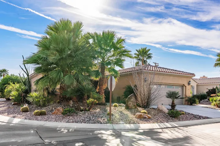 2_11978599_185723_185723-EI-102