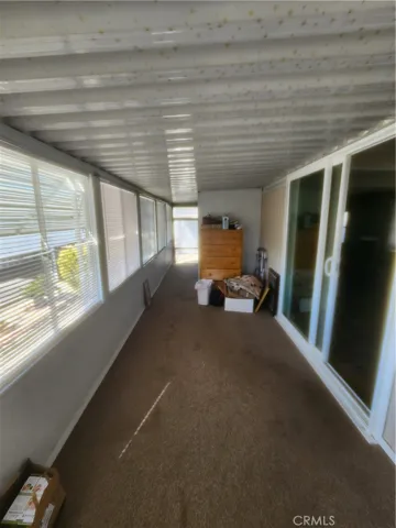 Enclosed Patio & Entrance