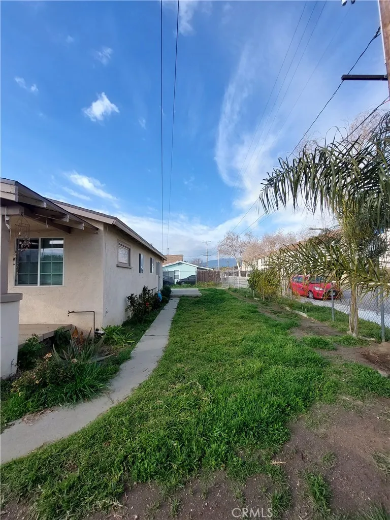 895 E 9th, Pomona, California 91766 home-pic-10
