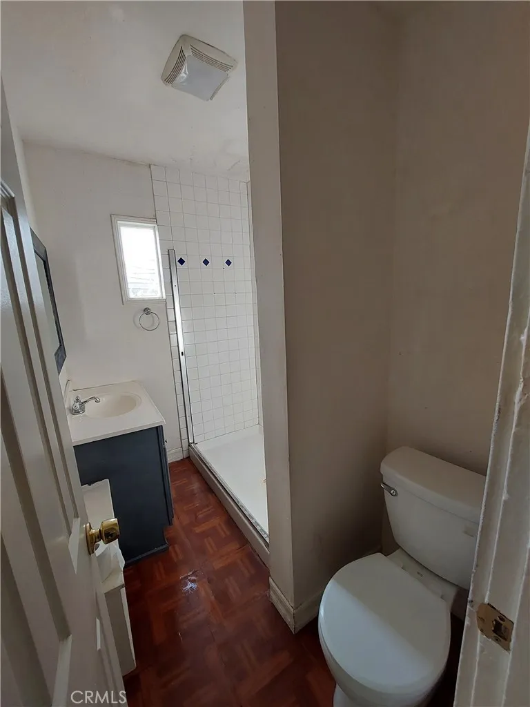 895 E 9th, Pomona, California 91766 home-pic-9
