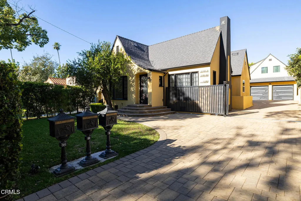 1161 Ruberta Avenue, Glendale, California 91201 home-pic-1