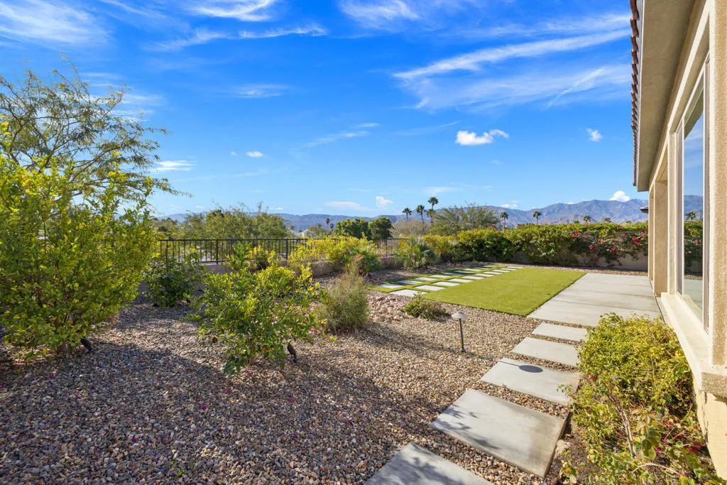 39 Cabernet, Rancho Mirage, California 92270 home-pic-13
